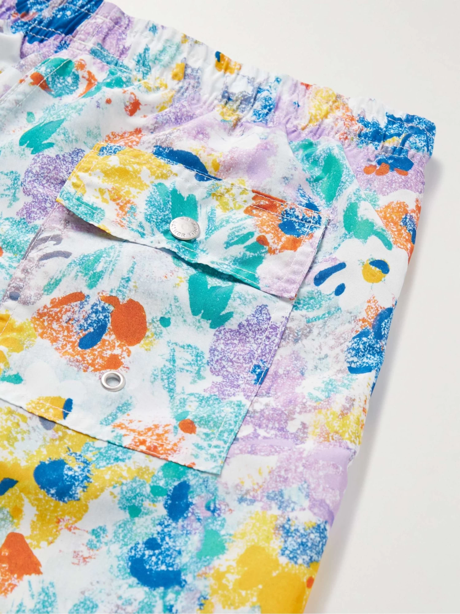 Shorts Da Mare Medi A Gamba Dritta In Tessuto Riciclato Con Stampa Floreale 6 Shorts Da Mare Medi A Gamba Dritta In Tessuto Riciclato Con Stampa Floreale - immagine 4