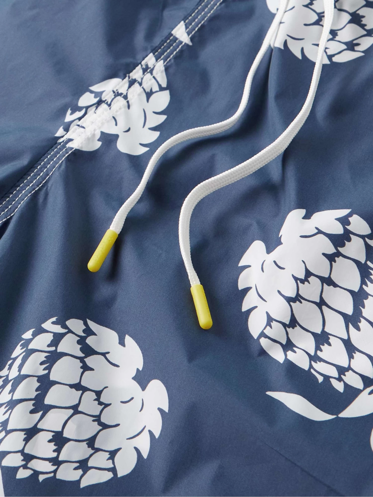 Hartford Shorts Da Mare Medi A Gamba Dritta In Tessuto Riciclato Con Stampa 4 Hartford Shorts Da Mare Medi A Gamba Dritta In Tessuto Riciclato Con Stampa - immagine 2