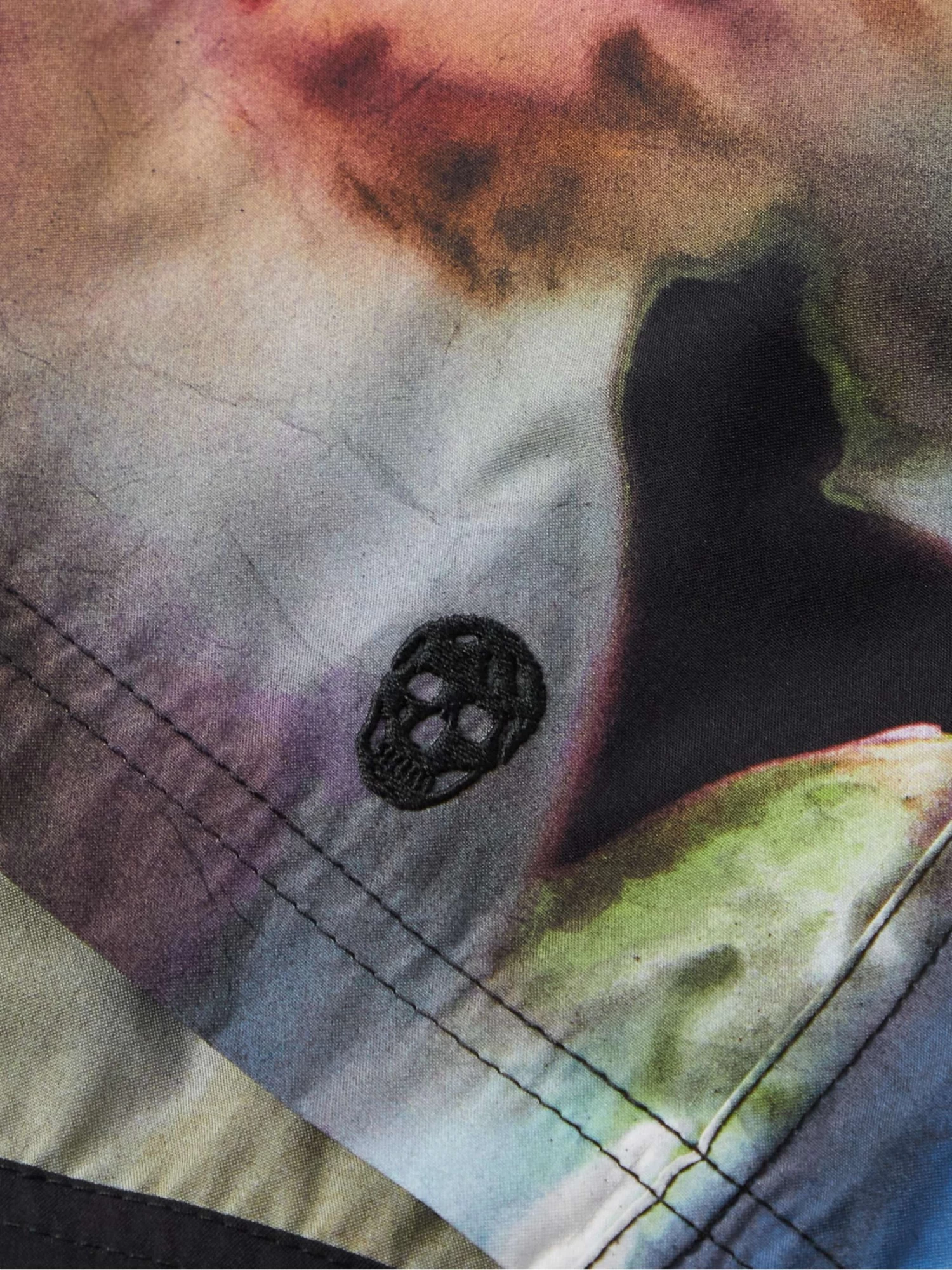 Alexander McQueen Shorts Da Mare Medi A Gamba Dritta Con Stampa 4 Alexander McQueen Shorts Da Mare Medi A Gamba Dritta Con Stampa - immagine 2